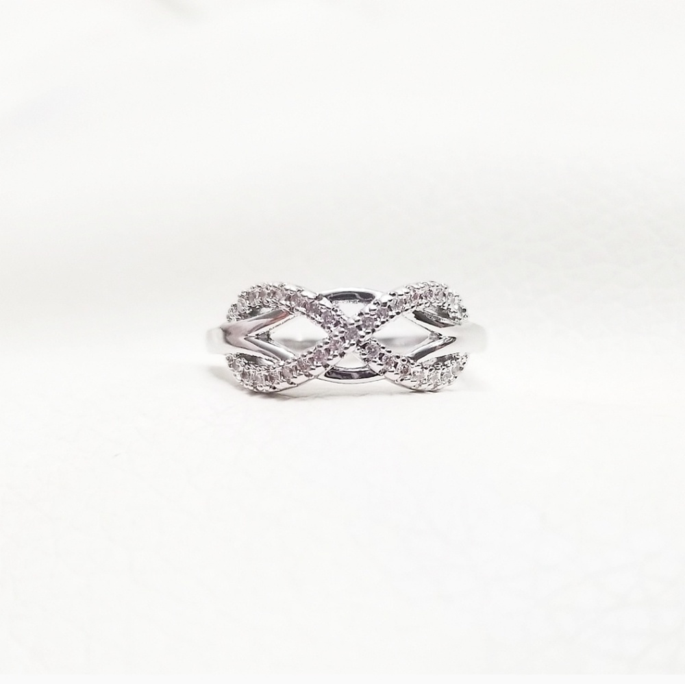 🔥LAST 1🔥18K WHITE GOLD PLATED SIMULATED DIAMOND - Picture 6 of 9